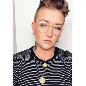 Meet your Posher, Kyla